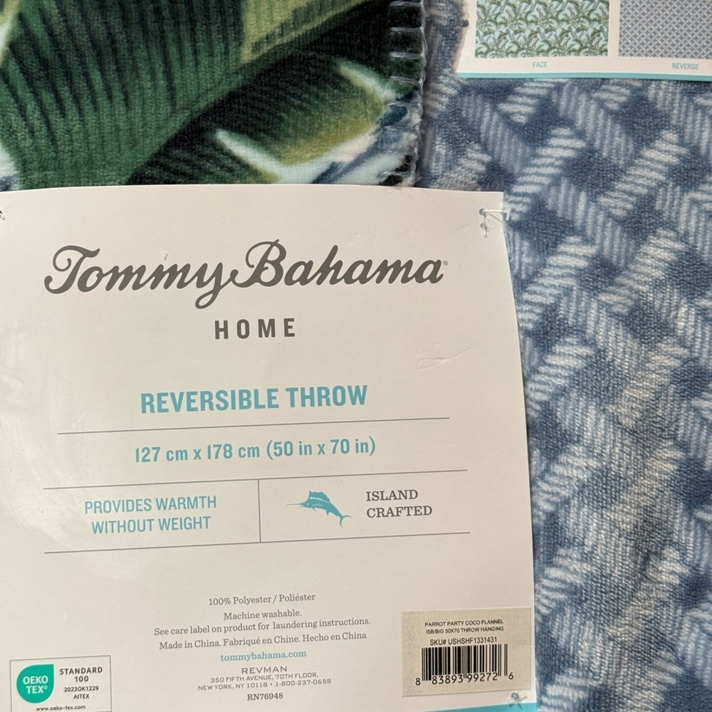 Tommy Bahama Parrot Party Coco Flannel Fleece Reversible Throw Blanket 50" x 70" - Picture 7 of 7